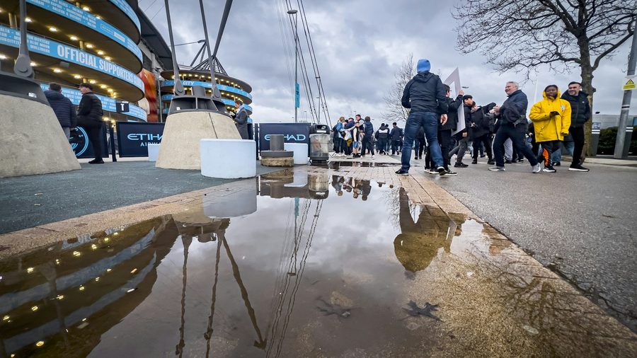 IM足球 APP — 营业执照与资质公示示意配图